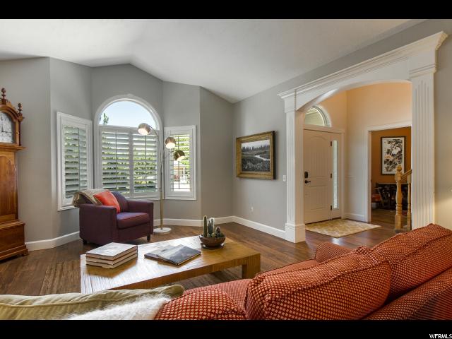 1799 Meadow Creek Ln, Ogden, UT 84403