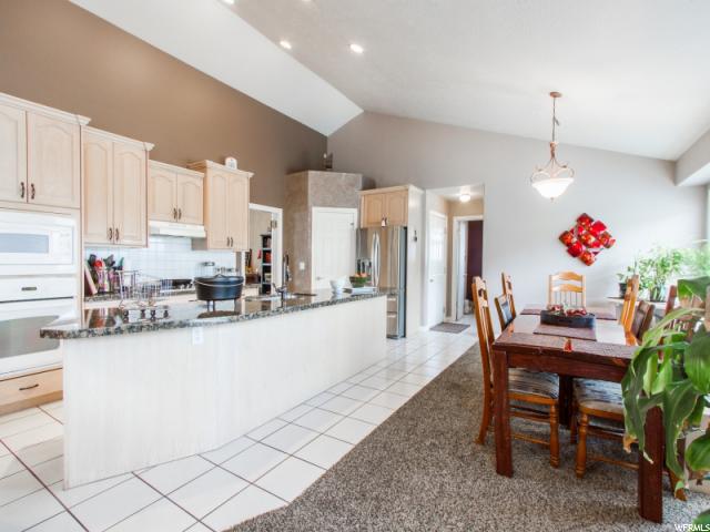 1018 E 5275 S, South Ogden, UT 84403
