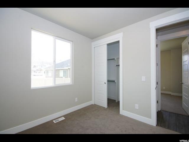 1393 E 5550 S, South Ogden, UT 84403