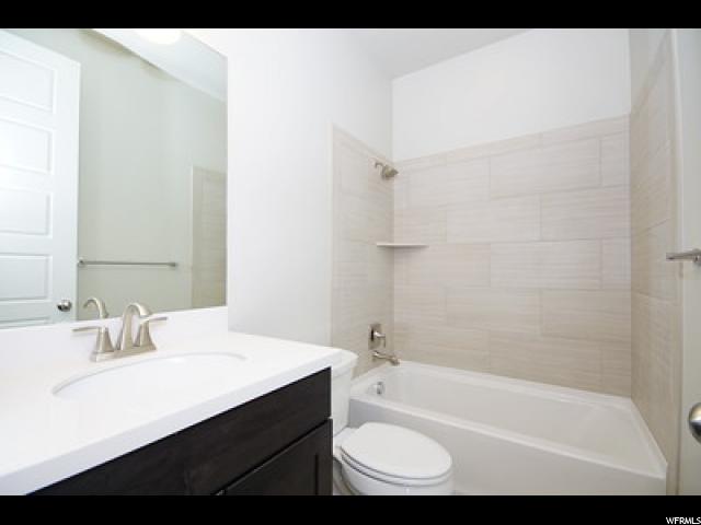 1393 E 5550 S, South Ogden, UT 84403