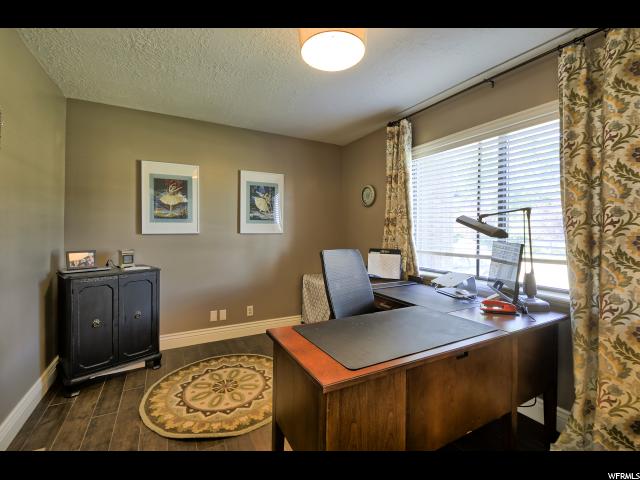 1768 Shadow Valley Dr, Ogden, UT 84403