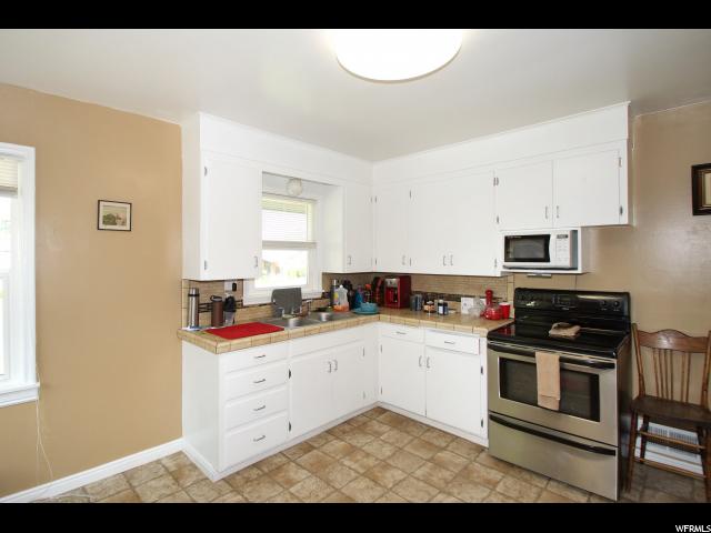 810 S Taylor Ave, Ogden, UT 84404