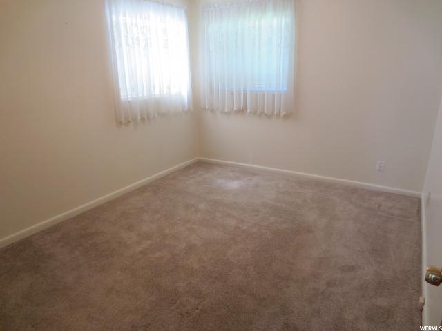 1060 SHERWOOD DR, Ogden, UT 84404
