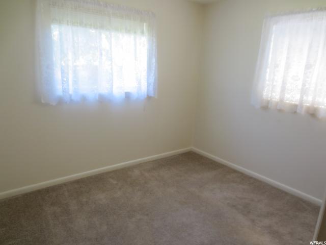1060 SHERWOOD DR, Ogden, UT 84404