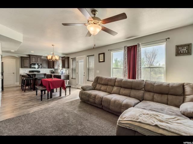 2499 W 2525 N, Farr West, UT 84404