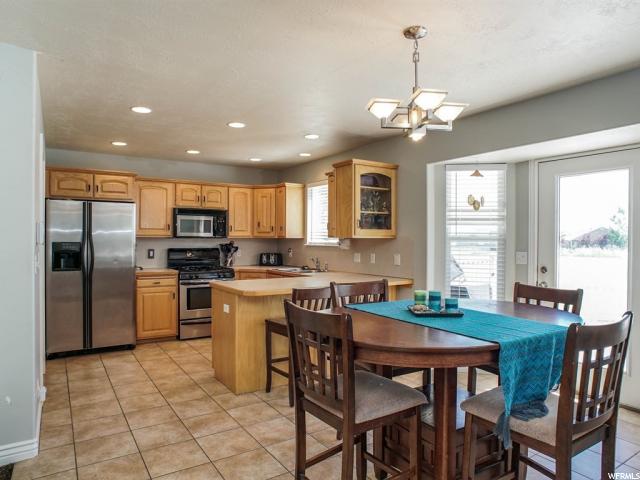2523 W REMUDA DR, Farr West, UT 84404