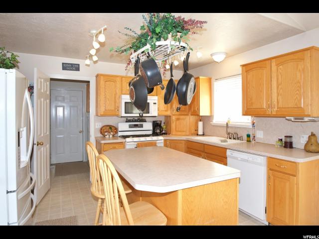 1578 N 1350 W, Farr West, UT 84404