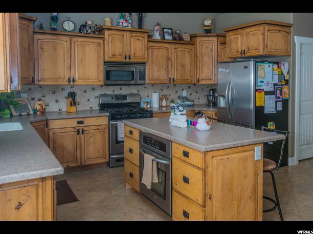 2072 W 150 S, Marriott Slaterville, UT 84404