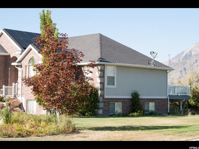 2560Remuda Dr, Farr West, UT 84404