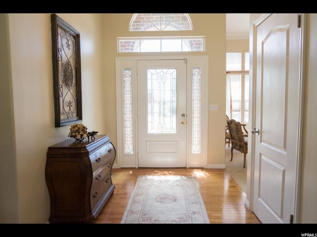 2560Remuda Dr, Farr West, UT 84404