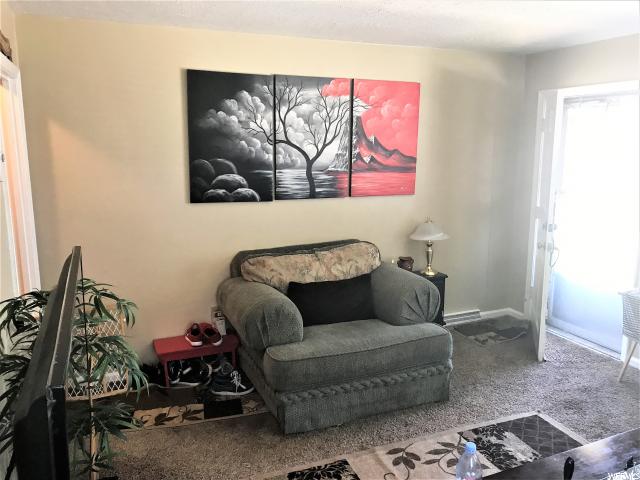 133 COUNTRY CLUB DR, South Ogden, UT 84405