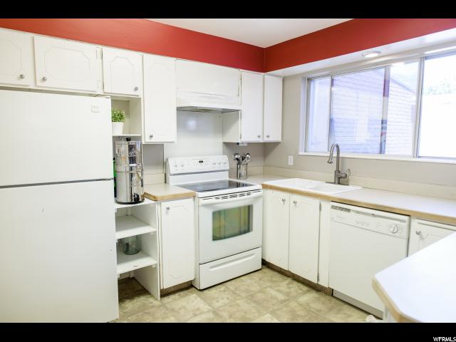 5516 S 850 E, South Ogden, UT 84405