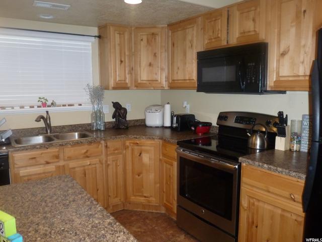 1580 E SANDALWOOD, South Weber, UT 84405