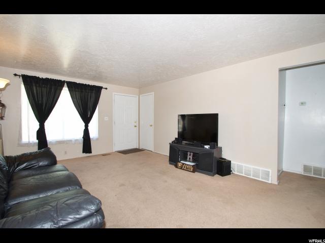 5034 S 150 W, Washington Terrace, UT 84405