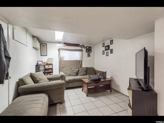 1267 W 4600 S, Riverdale, UT 84405