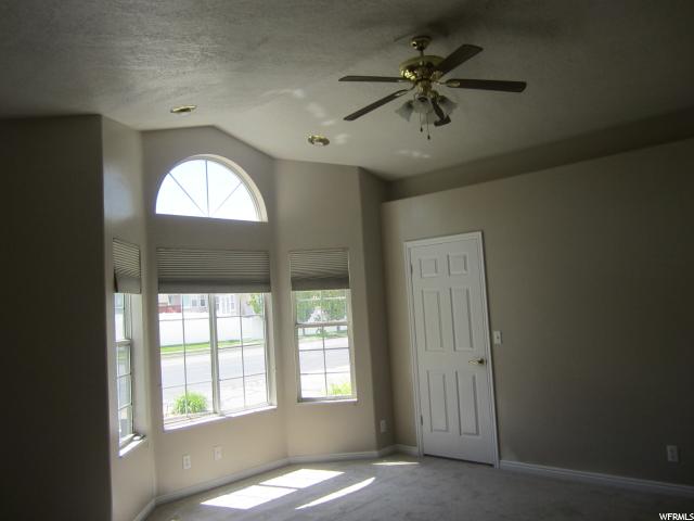 5494 S 200 E, Washington Terrace, UT 84405