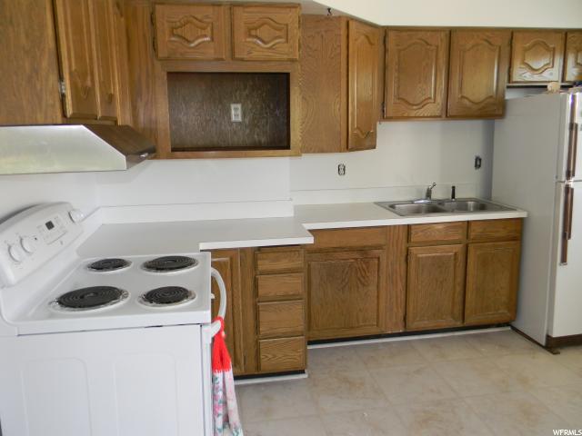 123 W 4800 S, Washington Terrace, UT 84405