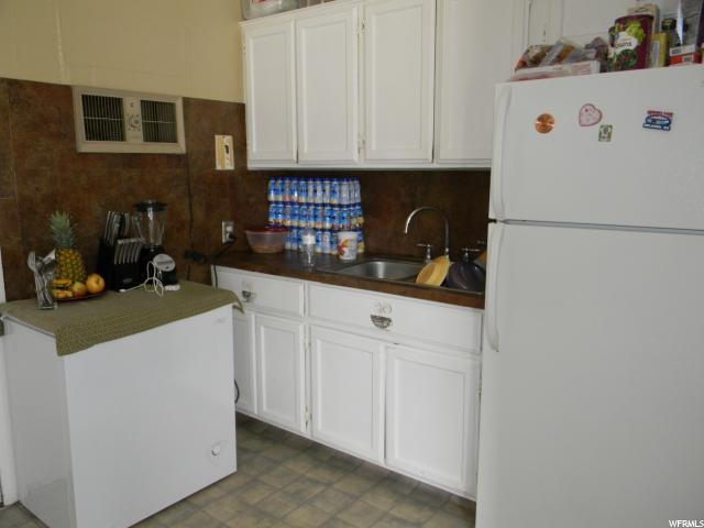 123 W 4800 S, Washington Terrace, UT 84405