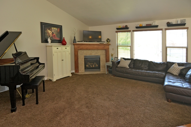 1821 Kay Lane, South Weber, UT 84405