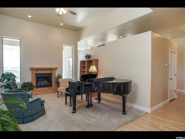 283 W 5700 S, Washington Terrace, UT 84405