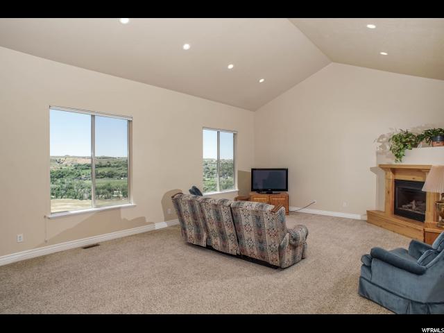 283 W 5700 S, Washington Terrace, UT 84405