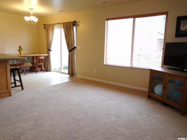 123 W ARLINGTON WAY, Harrisville, UT 84414