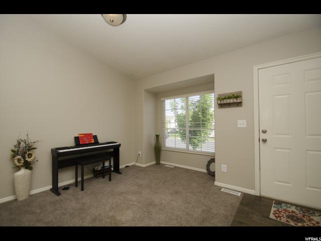 189 W 1875 N, North Ogden, UT 84414