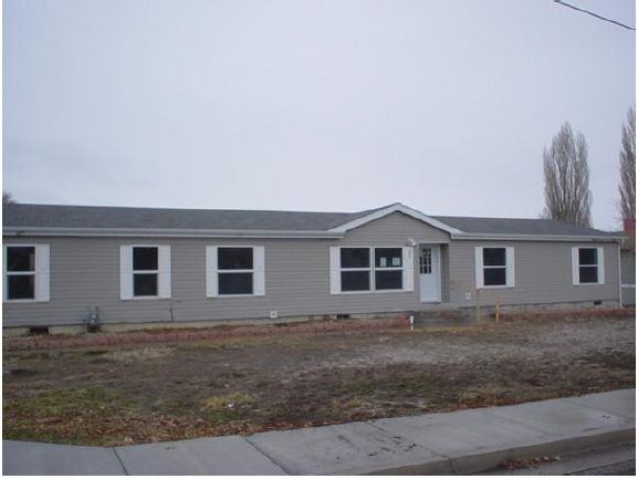 380 West 300 NorthOrangeville, UT, 84537Emery County