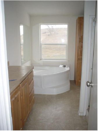380 West 300 NorthOrangeville, UT, 84537Emery County