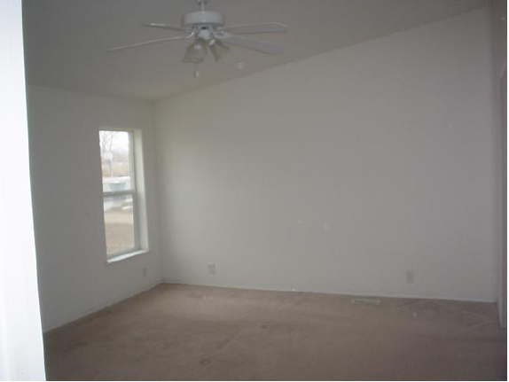 380 West 300 NorthOrangeville, UT, 84537Emery County