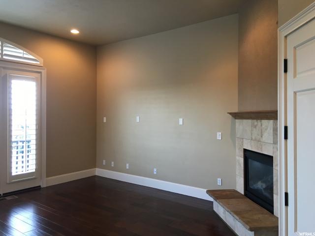 5198 N UNIVERSITY AVE, Provo, UT 84604