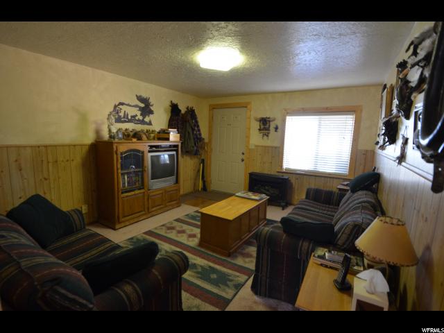 42 N TOMAHAWK DR, Fairview, UT 84629