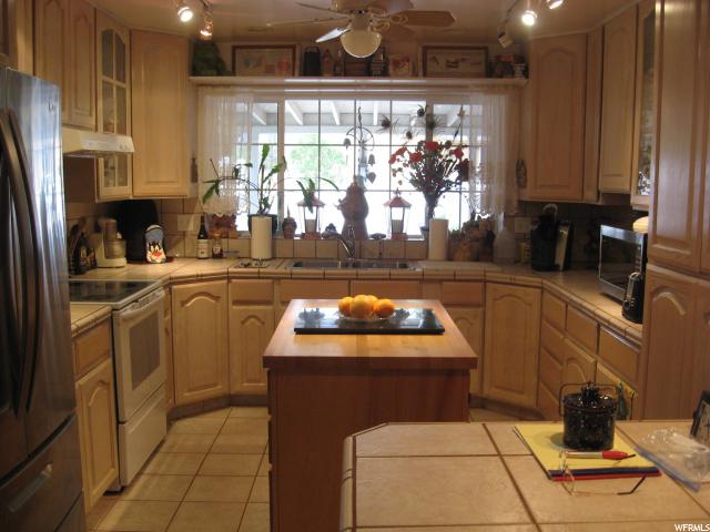 135 W 100 S, Kanosh, UT 84637