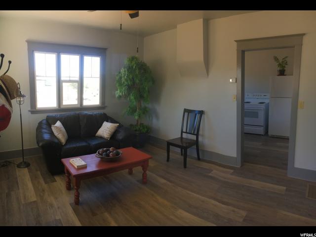 369 N 200 W, Moroni, UT 84646