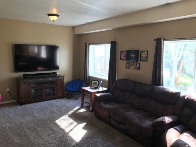 1223 E LOAFER VIEW DR, Payson, UT 84651