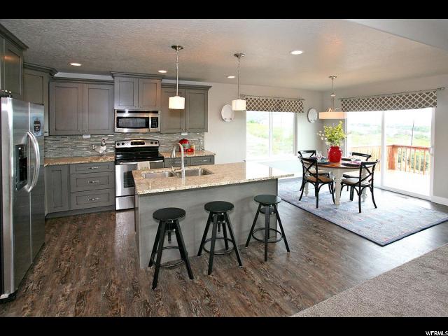 855 N SILVER WOLF RD, Elk Ridge, UT 84651