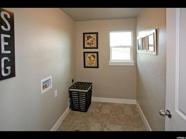 855 N SILVER WOLF RD, Elk Ridge, UT 84651