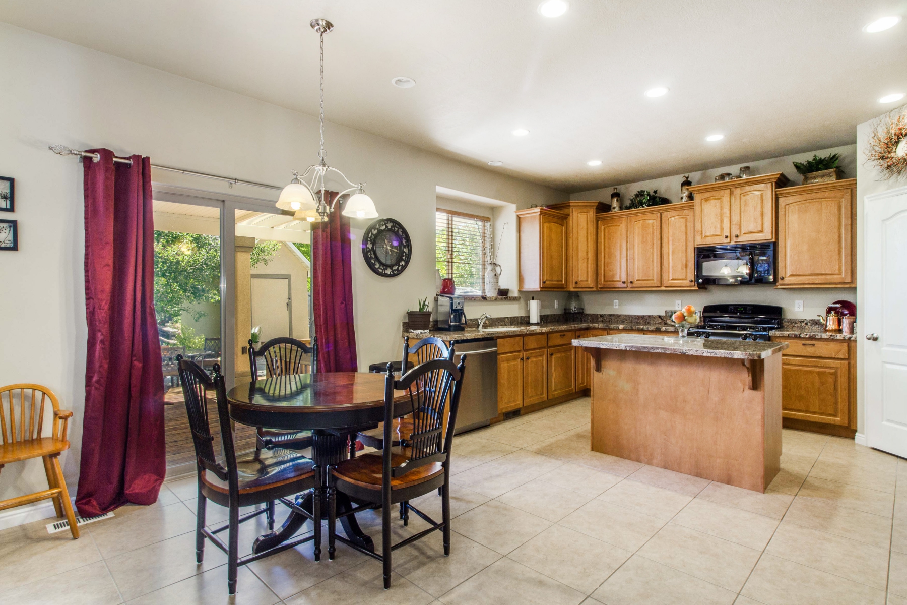 1201 S 210 E, Payson, UT 84651