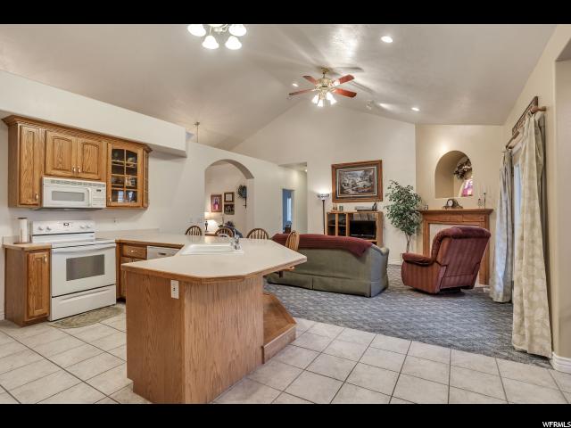 1030 S 350 W, Salem, UT 84653