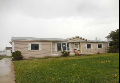 137 East 100 NorthSalem, UT, 84653Utah County
