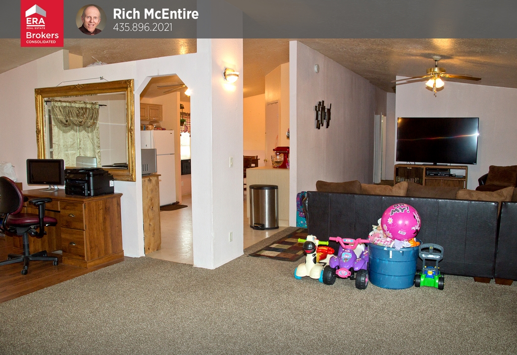 187 E Lariet Dr, Sigurd, UT 84657