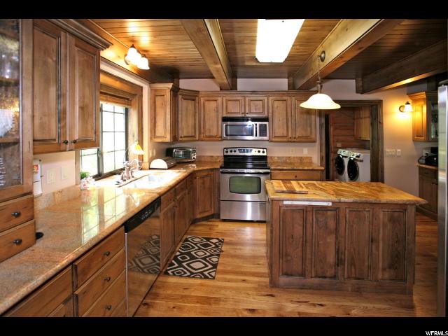 1617 N HOBBLE CREEK HAVEN RD E, Springville, UT 84663