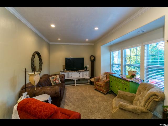 874 S Crescent Dr, Mapleton, UT 84664