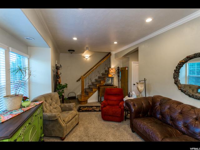 874 S Crescent Dr, Mapleton, UT 84664