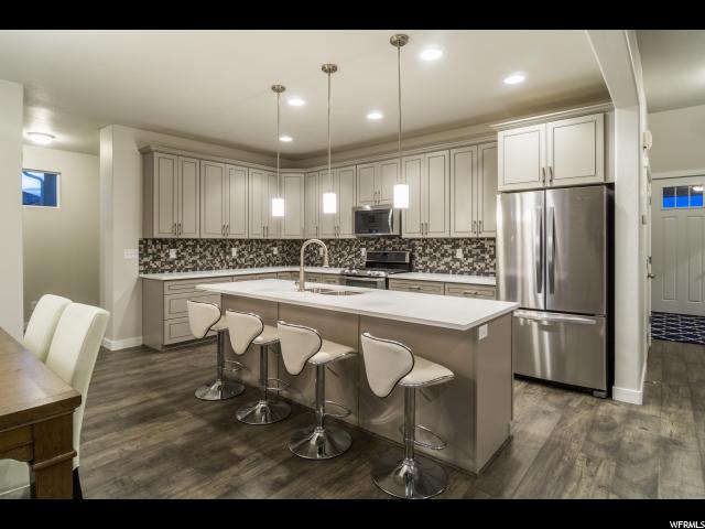 2319 W AUTUMN DR, Mapleton, UT 84664
