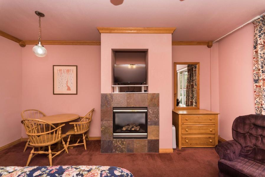 223 Hunter Ridge Rd, Brian Head, UT 84719
