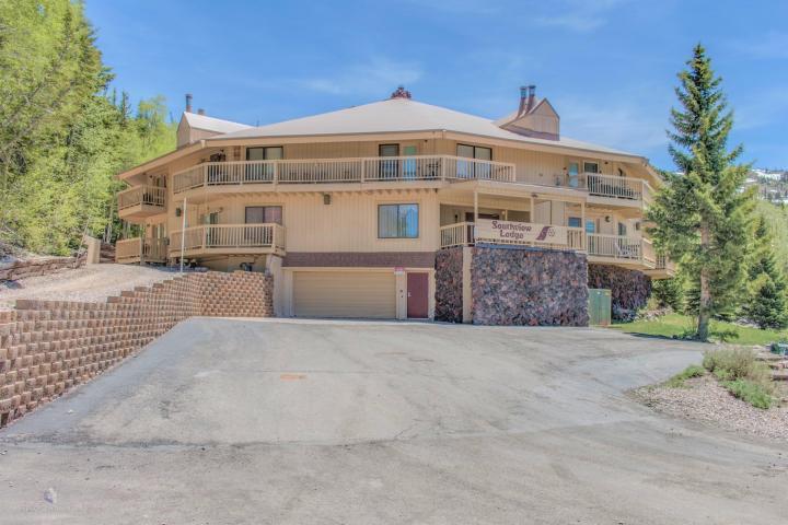 89 E Steam Engine DR, Brian Head, UT 84719