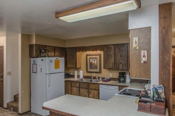 89 E Steam Engine DR, Brian Head, UT 84719