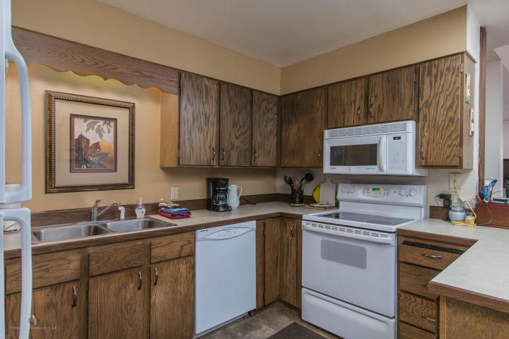 89 E Steam Engine DR, Brian Head, UT 84719