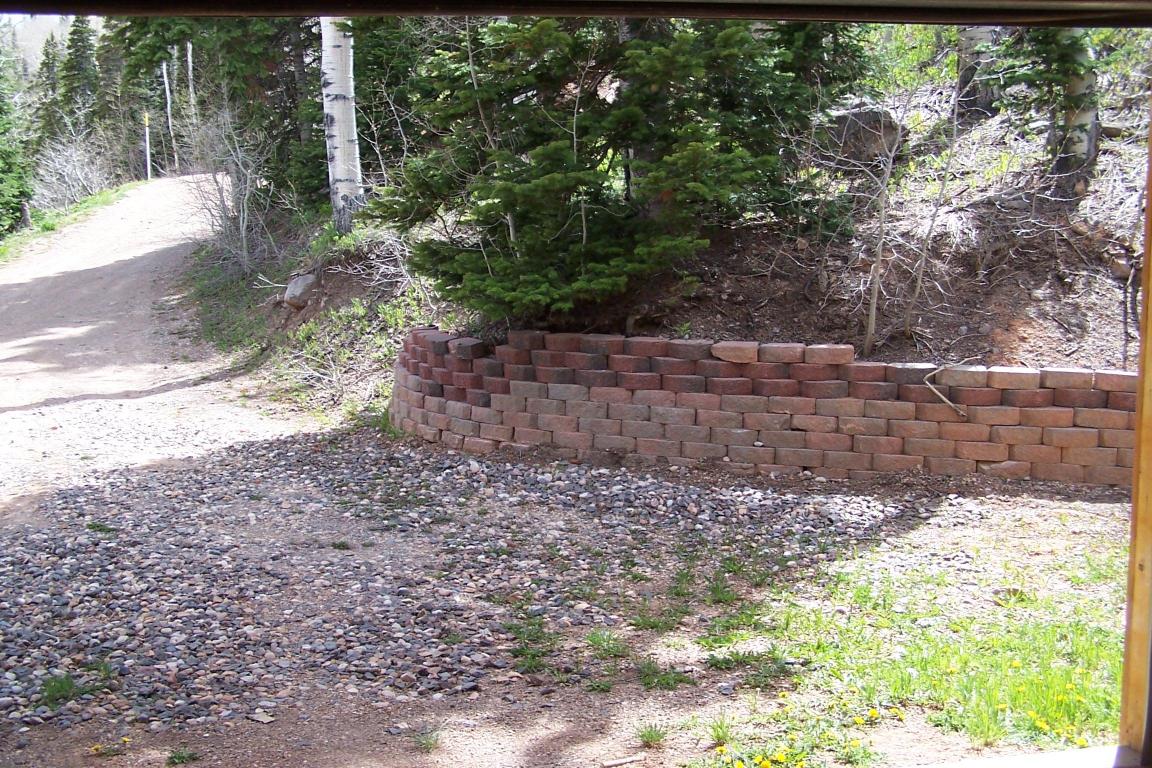 586 W Hunter Ridge, Brian Head, UT 84719